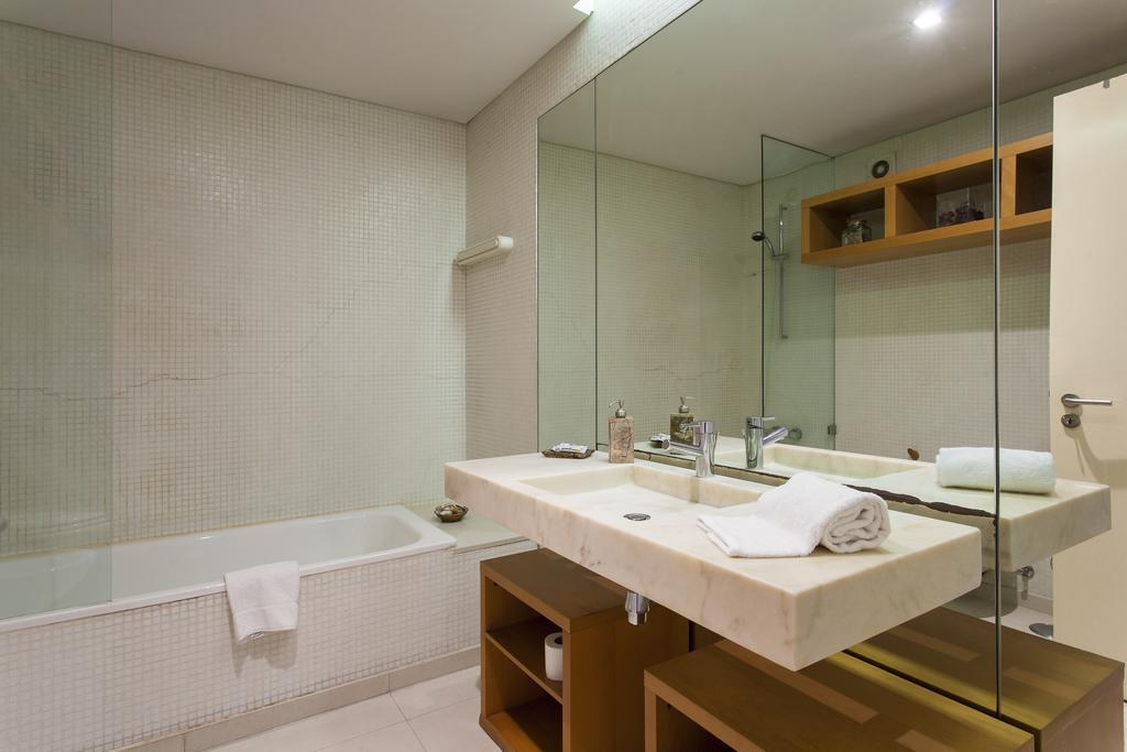 Joivy Inviting Studio Near Green Street ลิสบอน ภายนอก รูปภาพ
